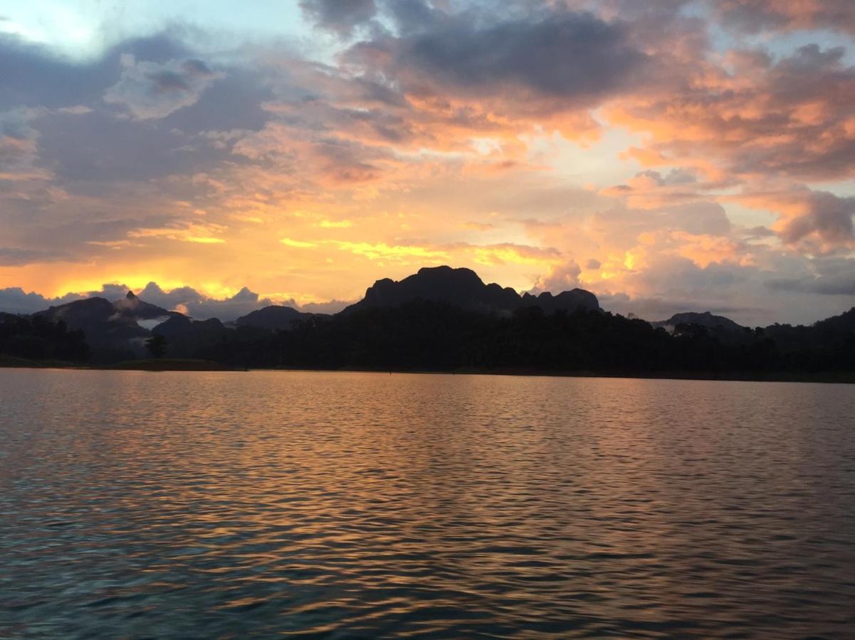 Khaosok Bamboo Huts Resort Khao Sok National Park Экстерьер фото