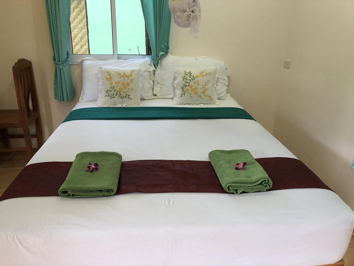 Khaosok Bamboo Huts Resort Khao Sok National Park Экстерьер фото
