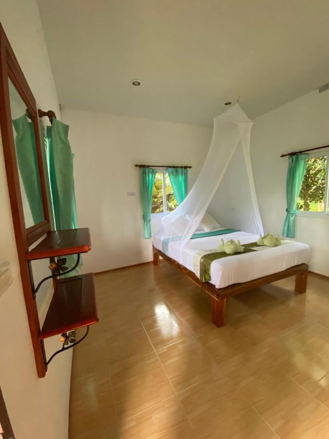 Khaosok Bamboo Huts Resort Khao Sok National Park Экстерьер фото