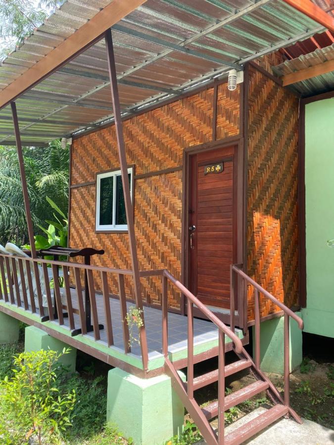 Khaosok Bamboo Huts Resort Khao Sok National Park Экстерьер фото